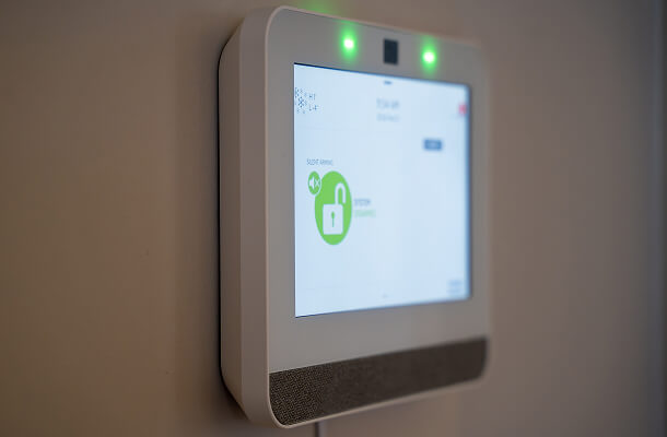 Touchscreen alarm control panel installed in Dallas business